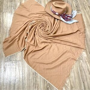 ZARA large blanket scarf/body wrap w cottage cabin vibe
